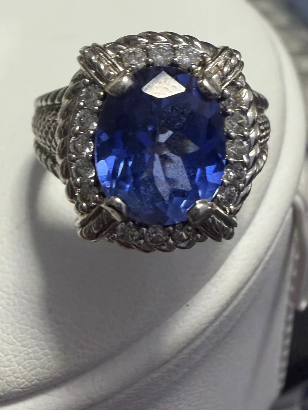 Judith Ripka 925 Sterling Silver Blue Sapphire Statement Ring Size 9